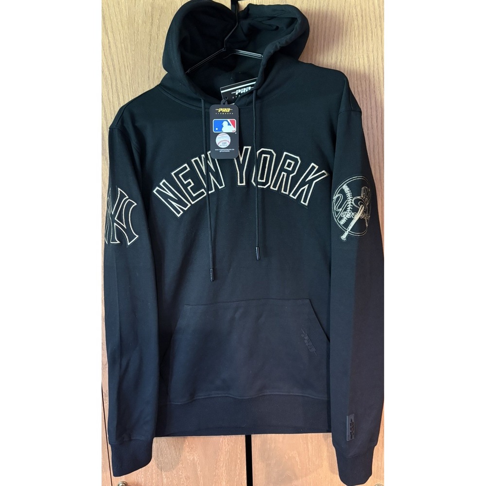 NEW YORK YANKEES Mens Small HOODED SWEATSHIRT PRO STANDARD BLACK/GOLD Hoodie NYY
